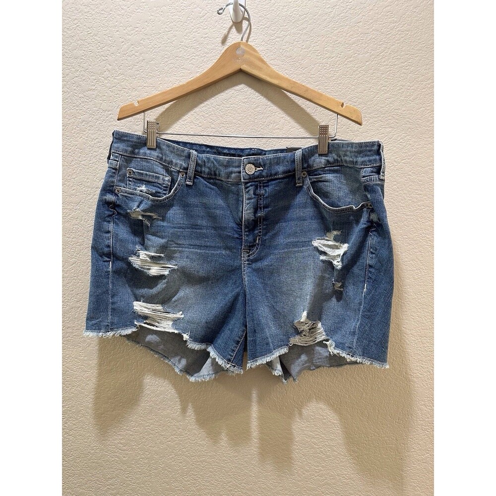 Torrid Denim Mid Rise Mid Short Vintage Stretch Plus Size 20 NWT